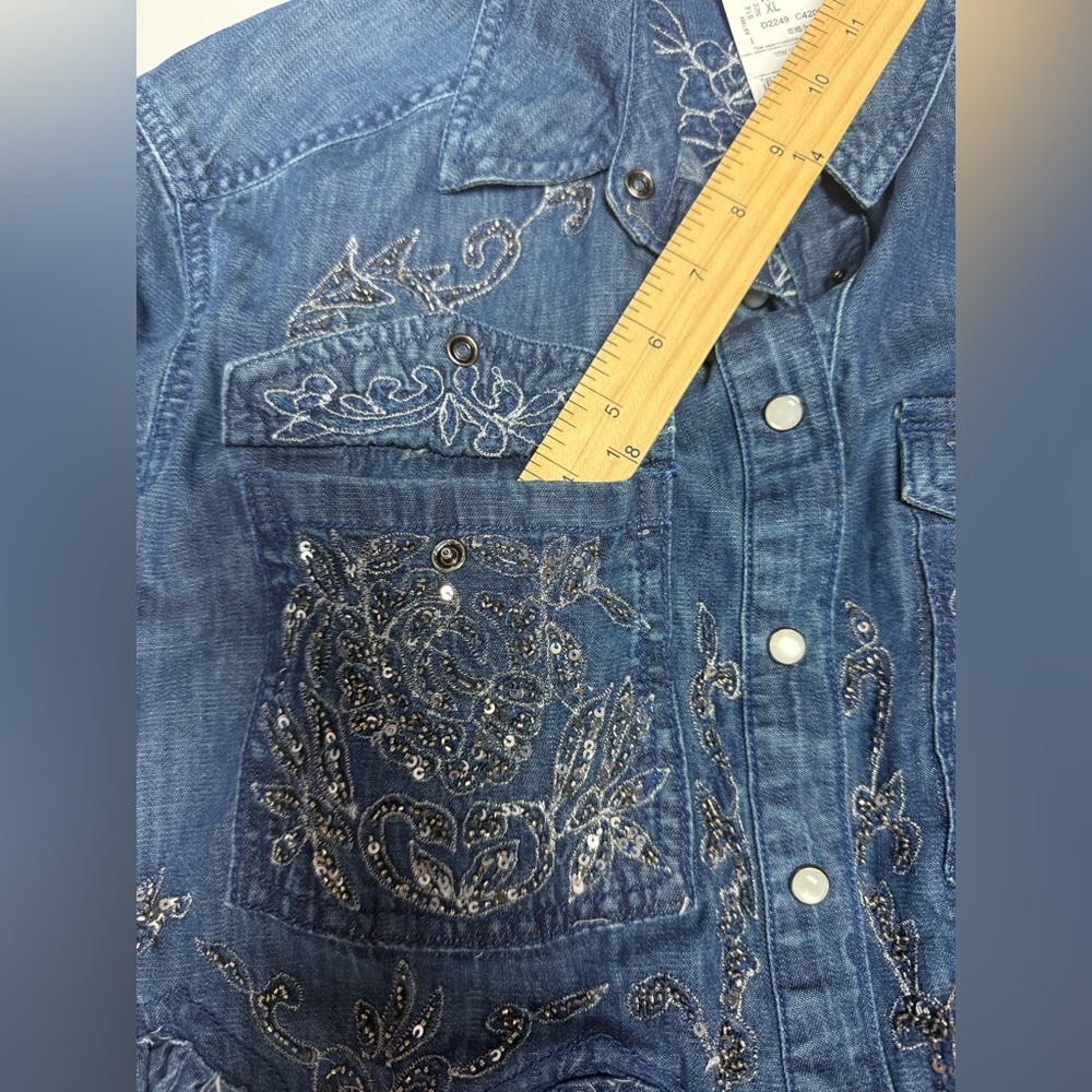 NWT Pilcro Denim Silver embellished Collar Button Down fringe bottom Shirt XXS - Picture 14 of 16